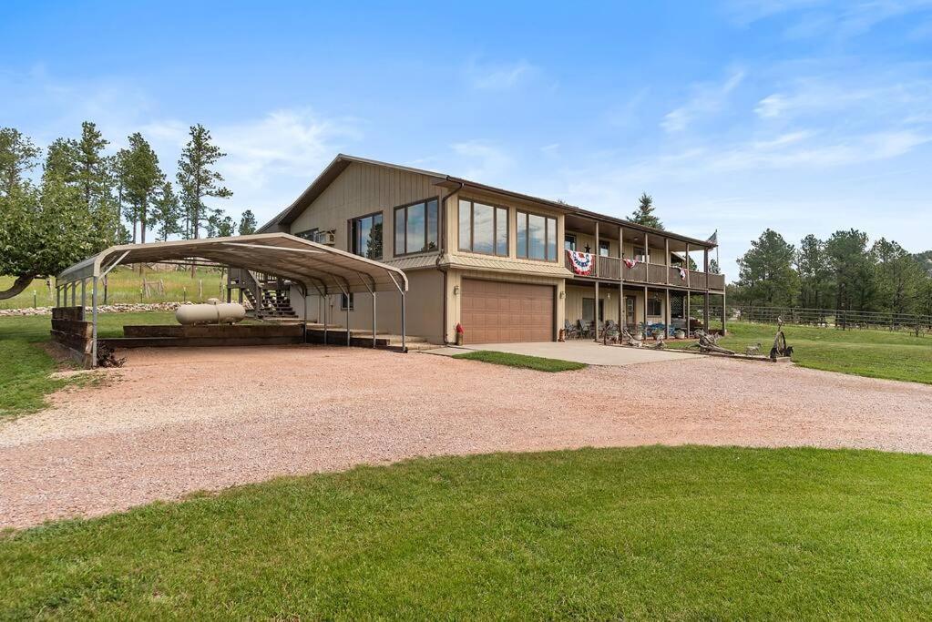 Papa'S Place On Willow Creek Custer Exterior photo