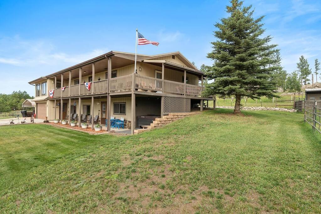 Papa'S Place On Willow Creek Custer Exterior photo
